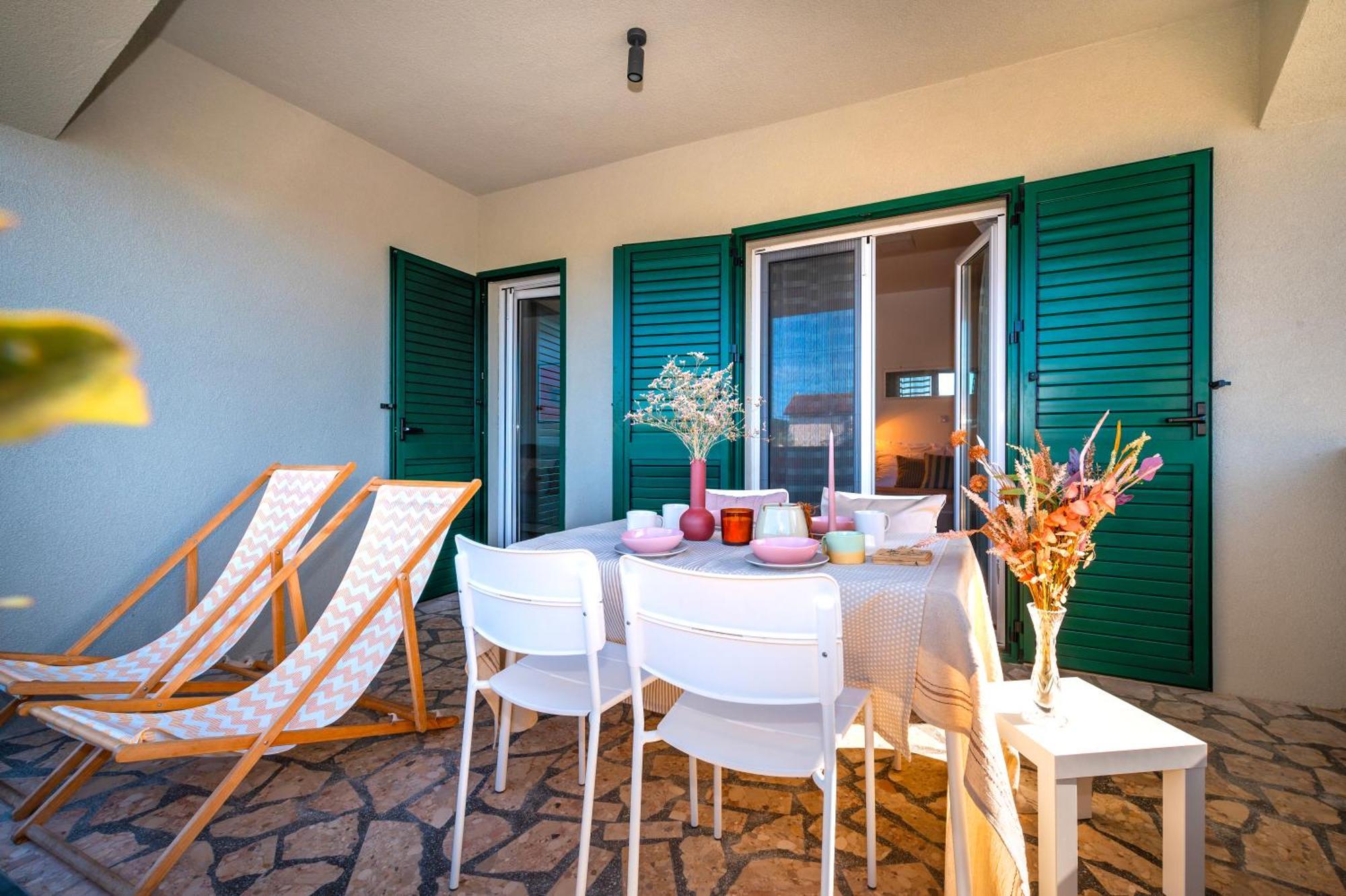 Ojra New Apartment With Seaview ชิเบนิก ภายนอก รูปภาพ