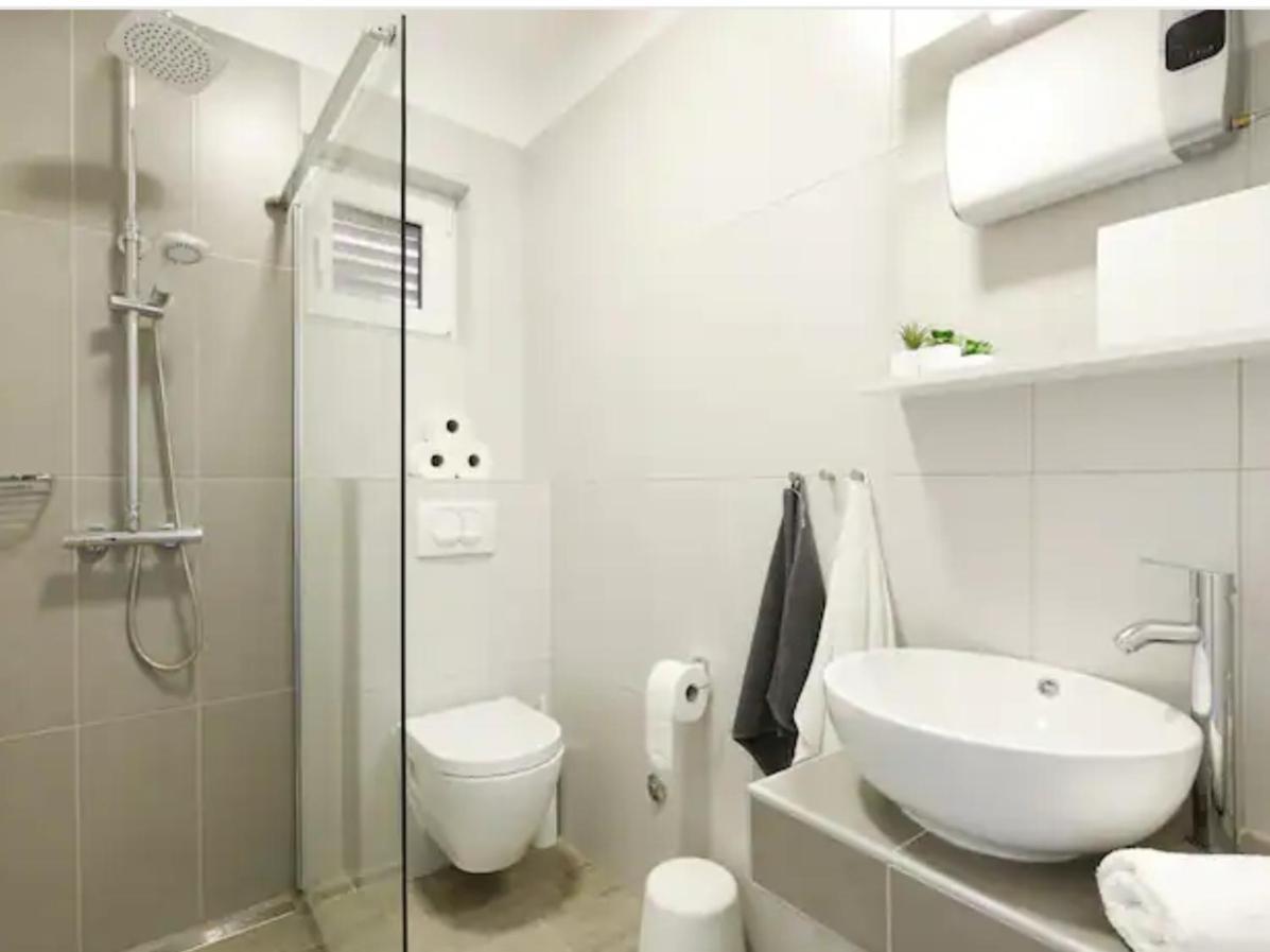 Ojra New Apartment With Seaview ชิเบนิก ห้อง รูปภาพ