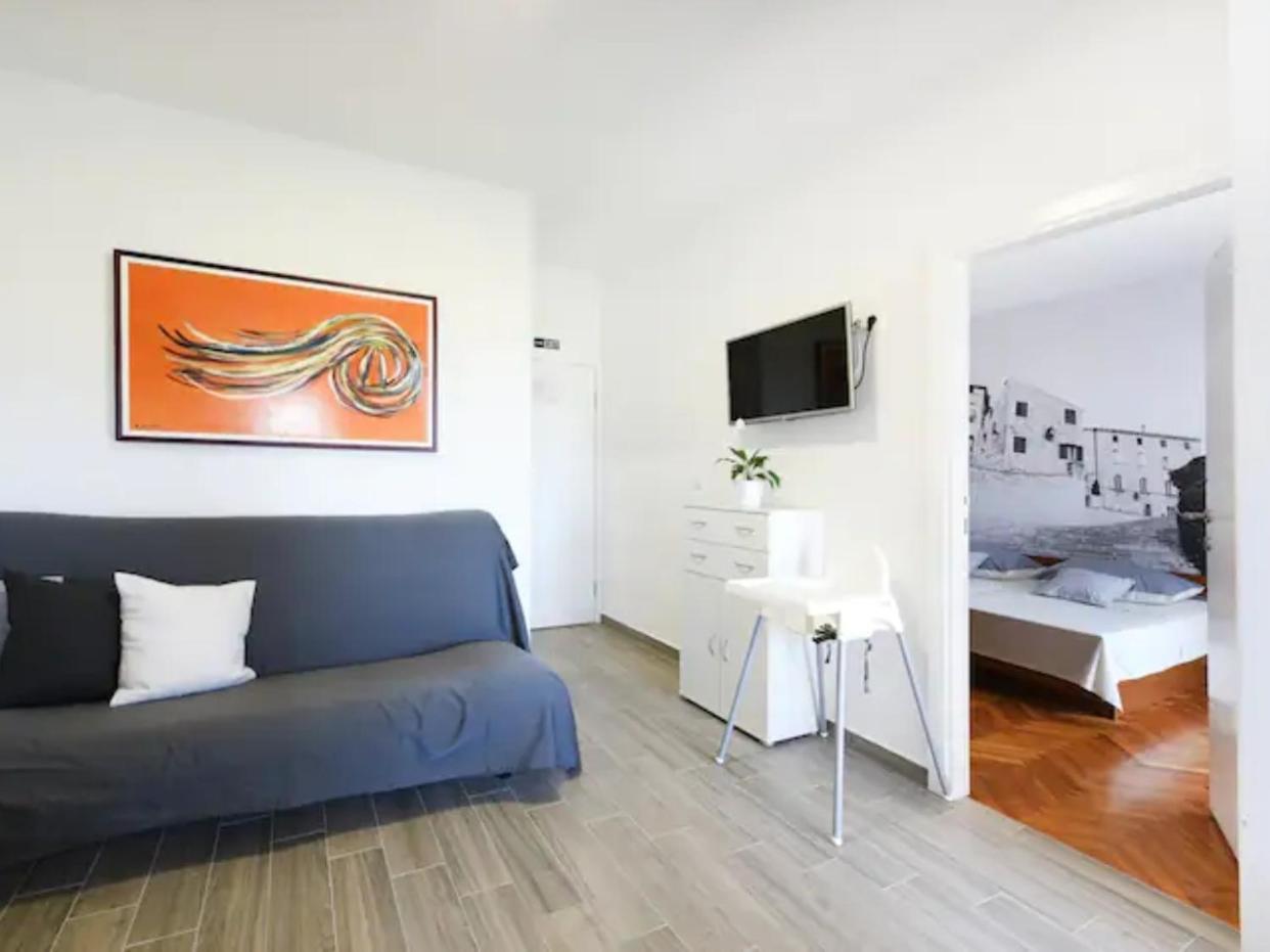 Ojra New Apartment With Seaview ชิเบนิก ห้อง รูปภาพ
